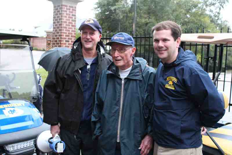 Kinesiology Department chair Chris Washam is pictured with Hap Hudson and President Blake Thompson.