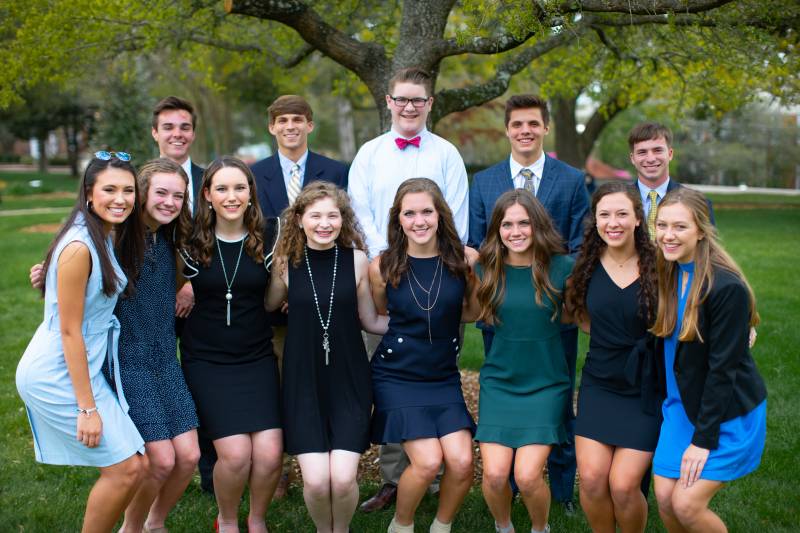 Members of the first cohort of MC Honors College students gather for a class photo during their first semester on campus. They include, front row from left, Gracie Phillips (business administration), Elizabeth Speed (nursing), Victoria Hendren Myers (English literature), Allyson Fortenberry (modern languages), Avery Hederman (accounting), Erin Hederman (pre-physical therapy), Marion Pohl (communication public relations), and Kaylee Foster (accounting and finance), and back row, from left, Todd McInnis (history and political science), Tyler Welch (biology medical sciences), Brennan Moss (mathematics), Ridge Futral (biology medical sciences and chemistry medical sciences), and Austin Goodman (pre-physical therapy). Not pictured are Will Atkins (finance) and Luke Sims (business administration).