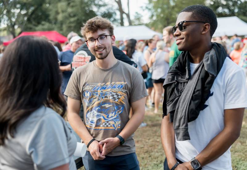 Tailgating on the Quad provides plenty of opportunities for MC alumni, faculty, staff, students, and friends to socialize before the big Homecoming game on Saturday. 