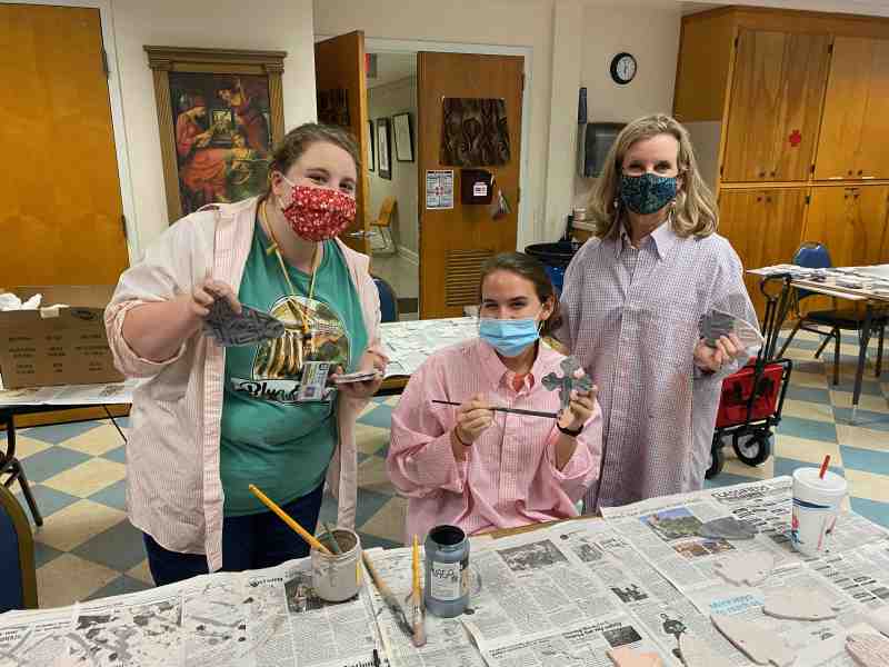 MC students crafted about 400 Christmas ornaments this fall.