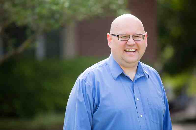 MC music professor and organist Bob Knupp